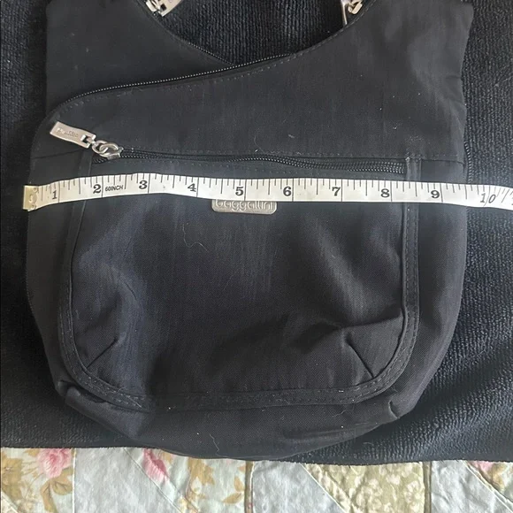 baggalini Crossbody - Picture 5 of 7